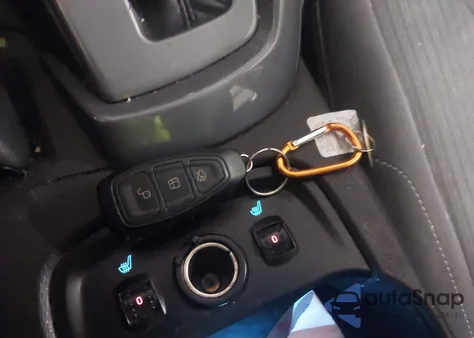 2012 Ford Focus Titanium из США, поврежденный, VIN 1FAHP3J27CL479672